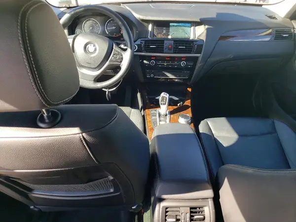 5UXWZ7C57H0U46933 2017 BMW X3 - Image 8