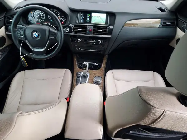 5UXWZ7C57H0V85105 2017 BMW X3 - Image 8