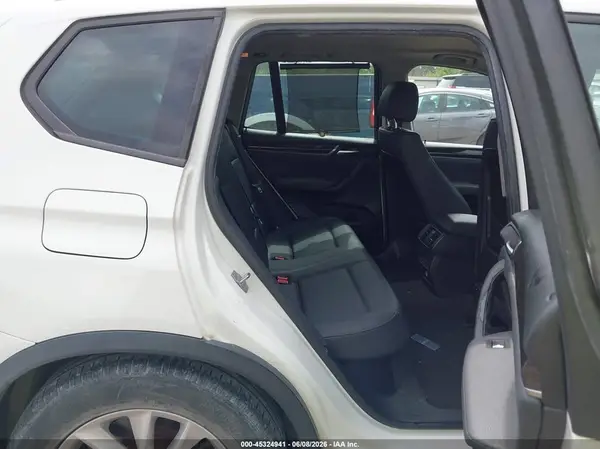 5UXWZ7C57H0V86092 2017 BMW X3 - Image 8
