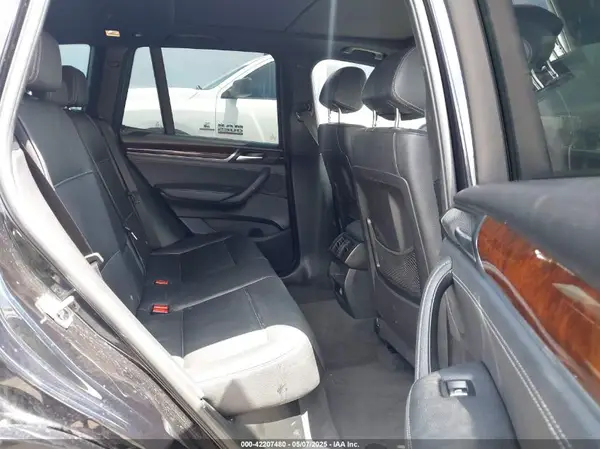 5UXWZ7C59H0T44419 2017 BMW X3 - Image 8