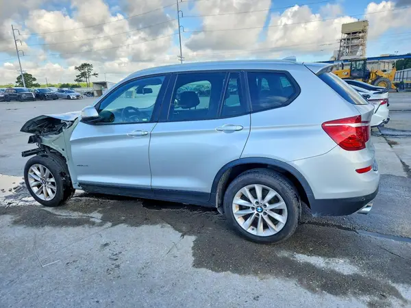 5UXWZ7C59H0U46349 2017 BMW X3 - Image 2