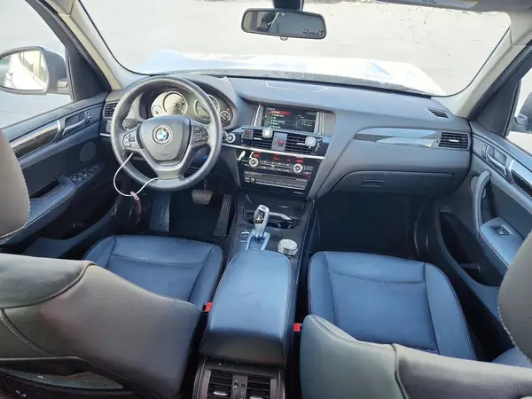 5UXWZ7C59H0U46349 2017 BMW X3 - Image 8