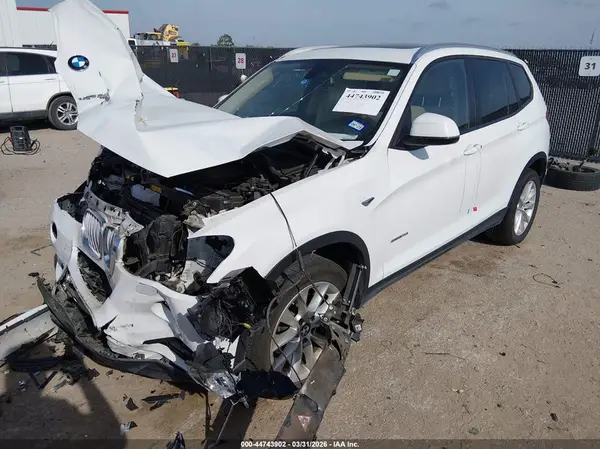5UXWZ7C5XG0R32991 2016 BMW X3 - Image 2