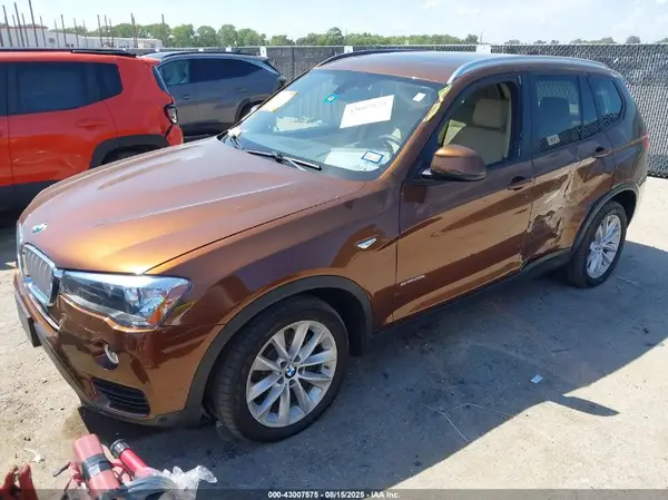 5UXWZ7C5XH0U44934 2017 BMW X3 - Image 2