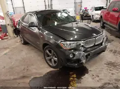 5UXXW3C33H0T79039 2017 BMW X4