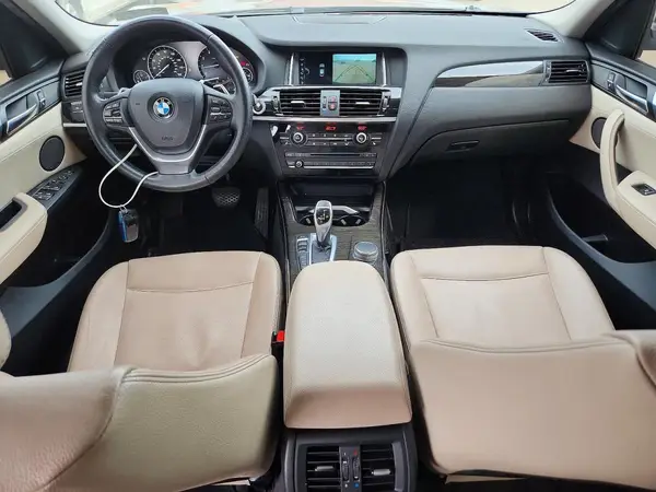 5UXXW3C35H0T80273 2017 BMW X4 - Image 8