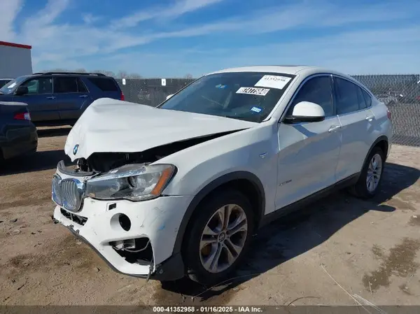 5UXXW3C36H0T80508 2017 BMW X4 - Image 2