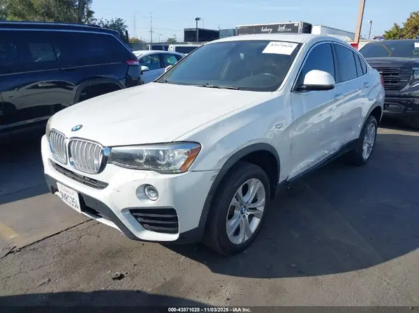 5UXXW3C37H0T79268 2017 BMW X4 - Image 2