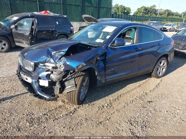 5UXXW3C3XH0T79491 2017 BMW X4 - Image 2