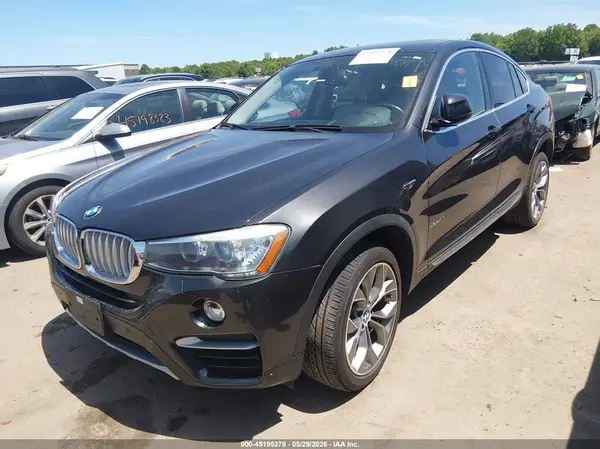 5UXXW3C50G0M89840 2016 BMW X4 - Image 2