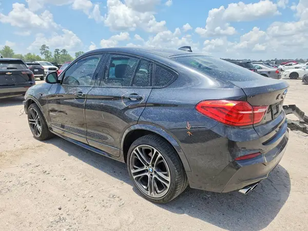 5UXXW3C50G0R19009 2016 BMW X4 - Image 2