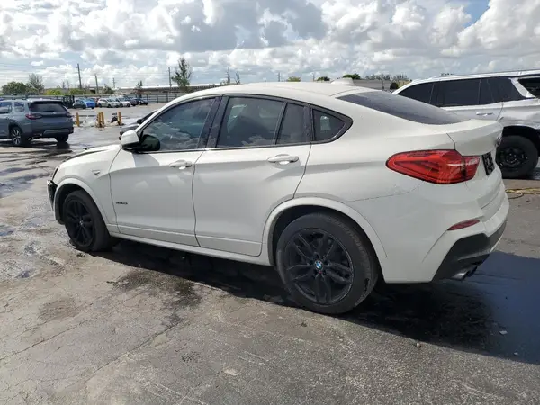 5UXXW3C50G0R19933 2016 BMW X4 - Image 2