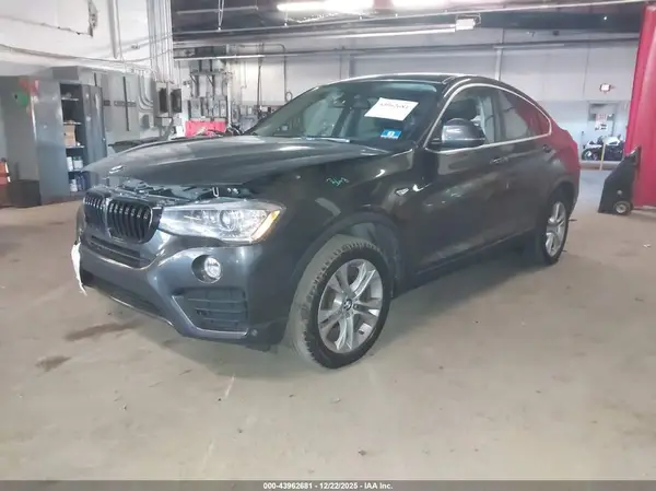5UXXW3C50H0R23448 2017 BMW X4 - Image 2