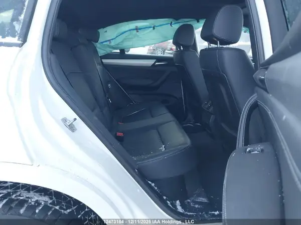 5UXXW3C50J0T81953 2018 BMW X4 - Image 8