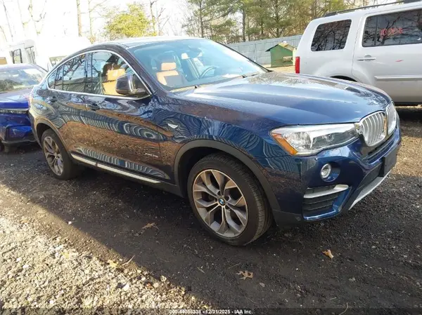 5UXXW3C50J0T82813 2018 BMW X4