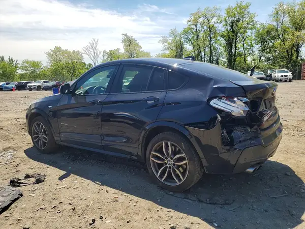 5UXXW3C50J0Z60604 2018 BMW X4 - Image 2