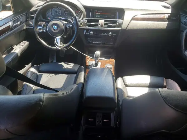 5UXXW3C50J0Z60604 2018 BMW X4 - Image 8