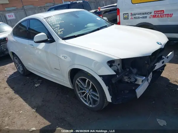 5UXXW3C51G0M90446 2016 BMW X4 - Image 1