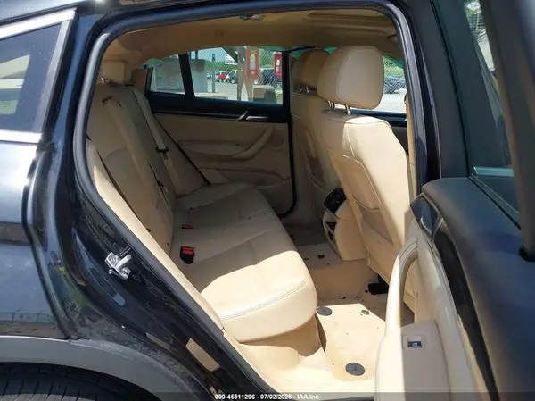 5UXXW3C51G0R18953 2016 BMW X4 - Image 8
