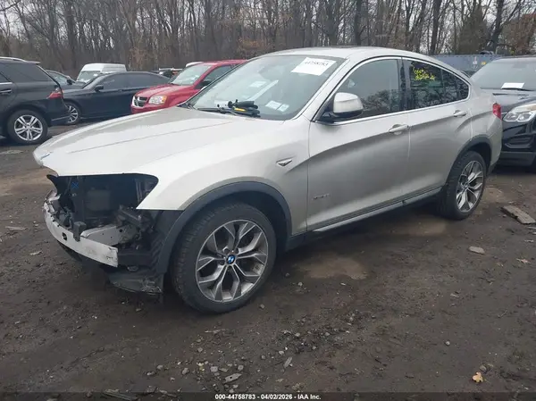 5UXXW3C51G0R23151 2016 BMW X4 - Image 2
