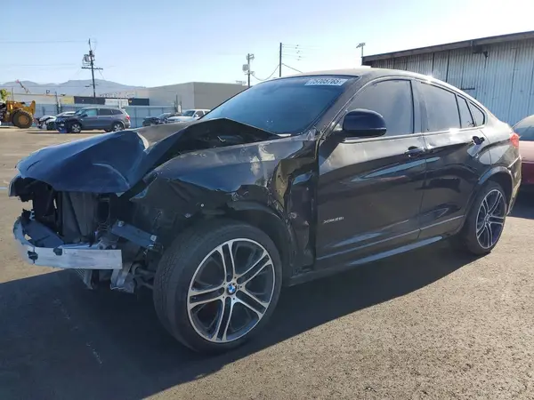 5UXXW3C51J0T83064 2018 BMW X4 - Image 1