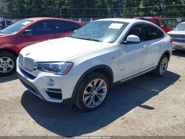 5UXXW3C51J0Y65761 2018 BMW X4 - Image 2