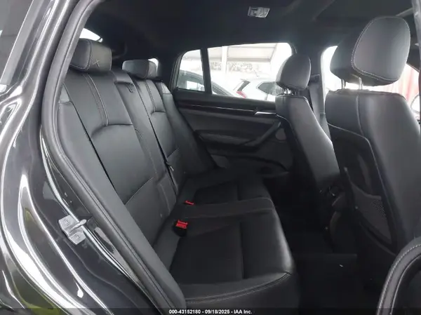 5UXXW3C51J0Z60238 2018 BMW X4 - Image 8