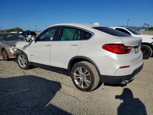 5UXXW3C52G0R20498 2016 BMW X4 - Image 2