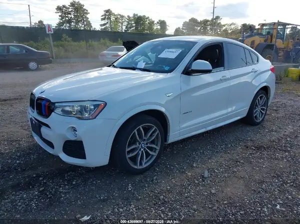 5UXXW3C52G0R21442 2016 BMW X4 - Image 2
