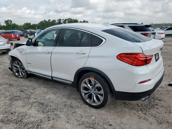 5UXXW3C52J0T81324 2018 BMW X4 - Image 2