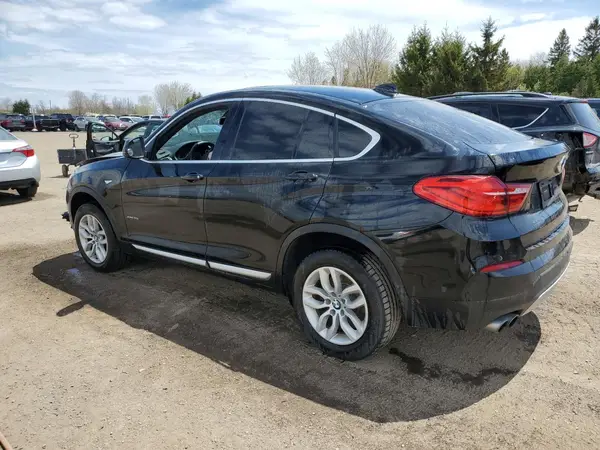5UXXW3C52J0Y66269 2018 BMW X4 - Image 2