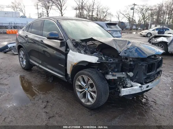 5UXXW3C52J0Z60491 2018 BMW X4 - Image 1