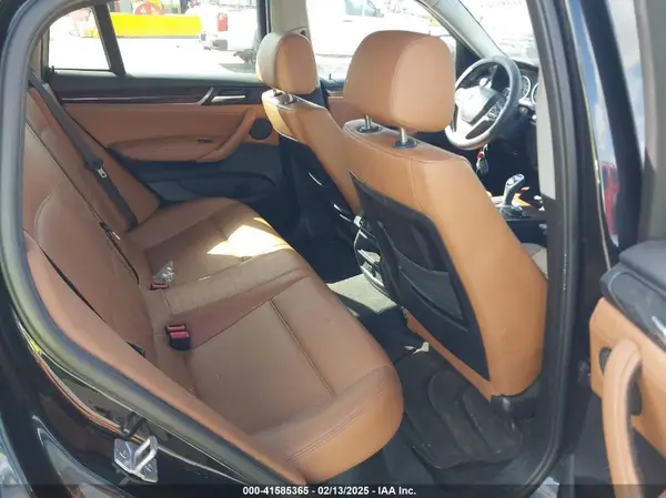 5UXXW3C53G0M90383 2016 BMW X4 - Image 8