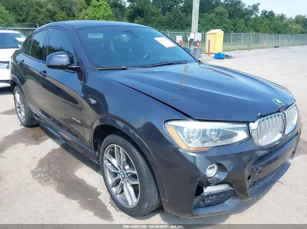 5UXXW3C53G0R21997 2016 BMW X4 - Image 1