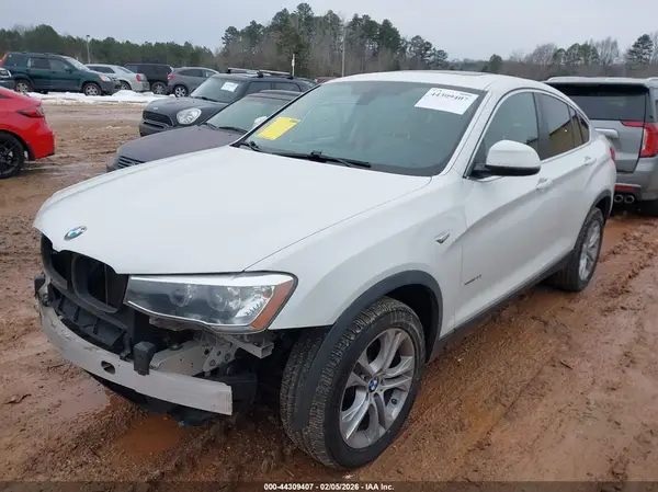 5UXXW3C53G0R22213 2016 BMW X4 - Image 2