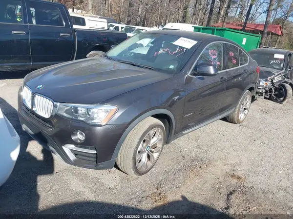 5UXXW3C53H0T77874 2017 BMW X4 - Image 2