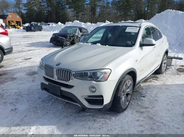5UXXW3C53H0T78829 2017 BMW X4 - Image 2