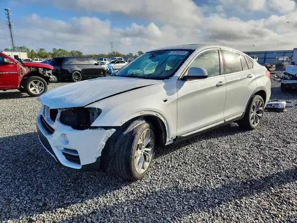 5UXXW3C53J0T82420 2018 BMW X4 - Image 1