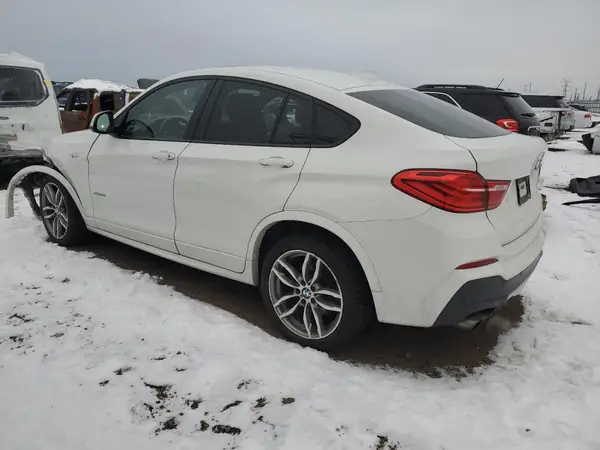 5UXXW3C53J0T83096 2018 BMW X4 - Image 2