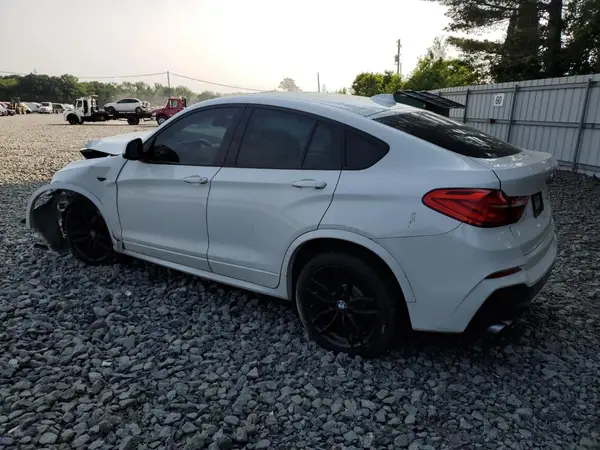 5UXXW3C53J0Z60242 2018 BMW X4 - Image 2