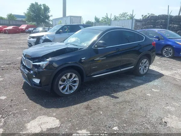 5UXXW3C53J0Z60712 2018 BMW X4 - Image 2