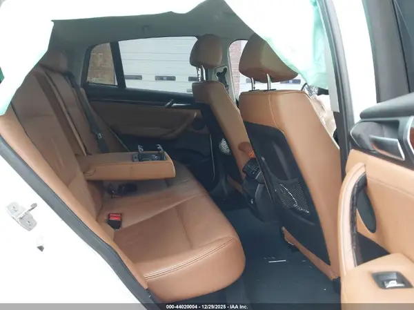 5UXXW3C54G0R20390 2016 BMW X4 - Image 8