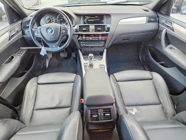 5UXXW3C55G0M89588 2016 BMW X4 - Image 8