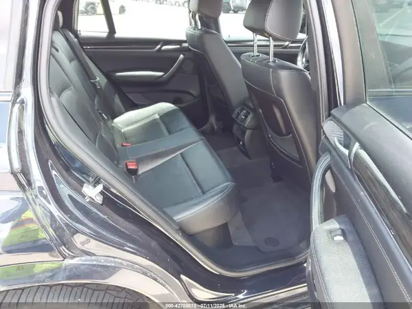 5UXXW3C55G0R18552 2016 BMW X4 - Image 8