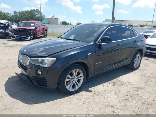 5UXXW3C55G0R20950 2016 BMW X4 - Image 2