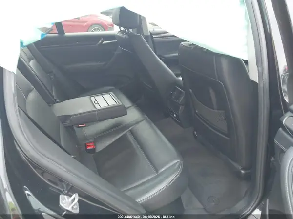 5UXXW3C55H0T78489 2017 BMW X4 - Image 8