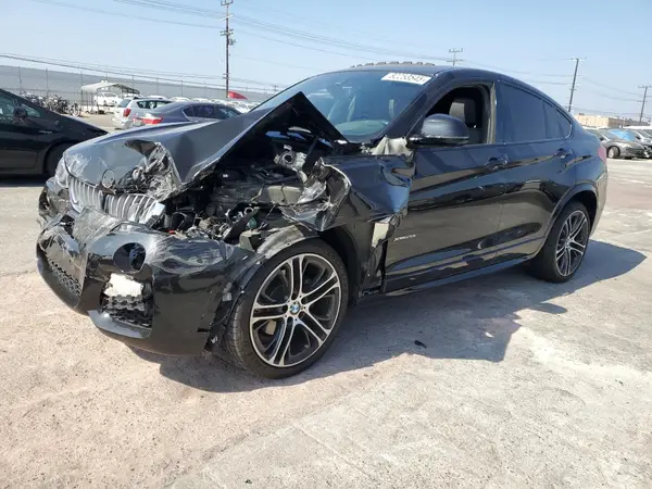 5UXXW3C55J0T82080 2018 BMW X4 - Image 1