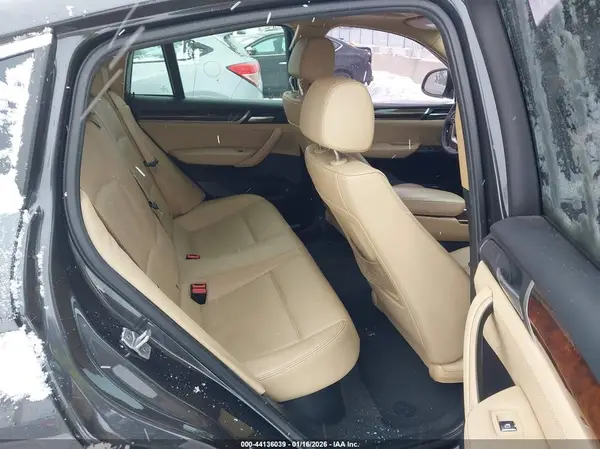 5UXXW3C56G0R22030 2016 BMW X4 - Image 8