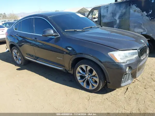 5UXXW3C56J0Z60283 2018 BMW X4 - Image 1