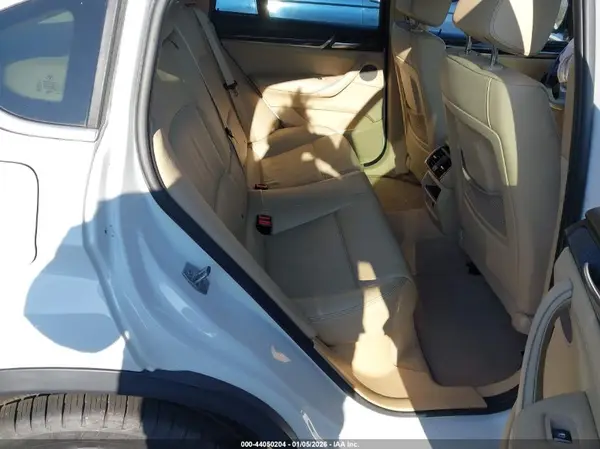 5UXXW3C57G0R19539 2016 BMW X4 - Image 8